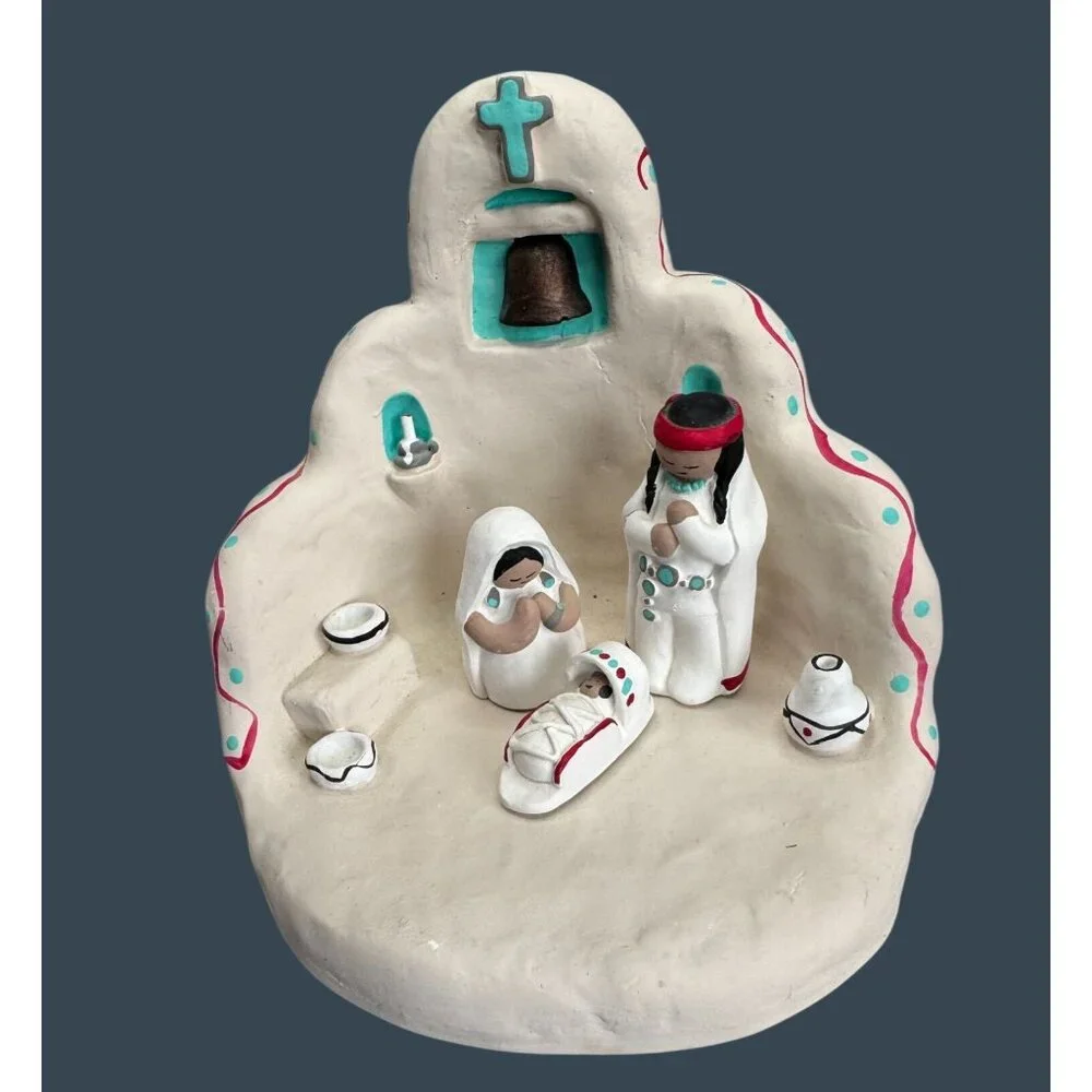 Cleo Teissedre Southwestern Pueblo Nativity Set Adobe Church 1990 Signed 5" - Picture 2 of 10